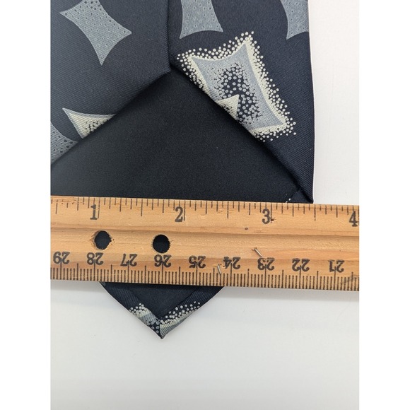 Giorgio Armani Mens Silk Navy Blue Gray Geometric Luxury Necktie Italy 59 Inch - Picture 5 of 5